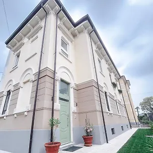  Apartment Via Poma